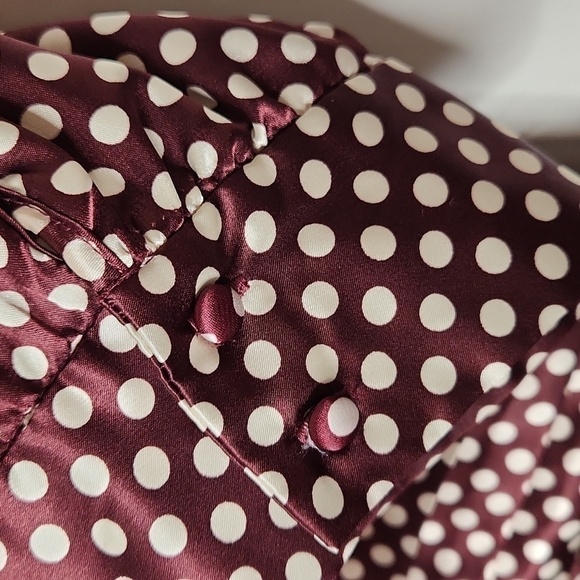 Bcbgmaxazria Satin Maroon/Brown & Ivory Polka Dot Peep Hole Blouse Size S - Picture 4 of 9